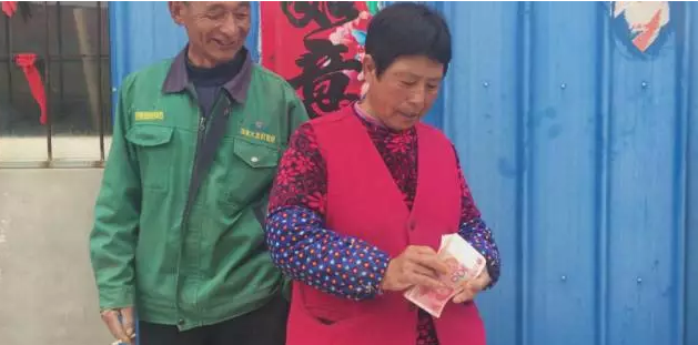 郭寧農資送貨啦！小編數錢啦！數到手抽筋！