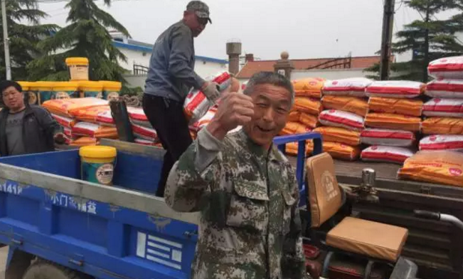 郭寧農資送貨啦！小編數錢啦！數到手抽筋！